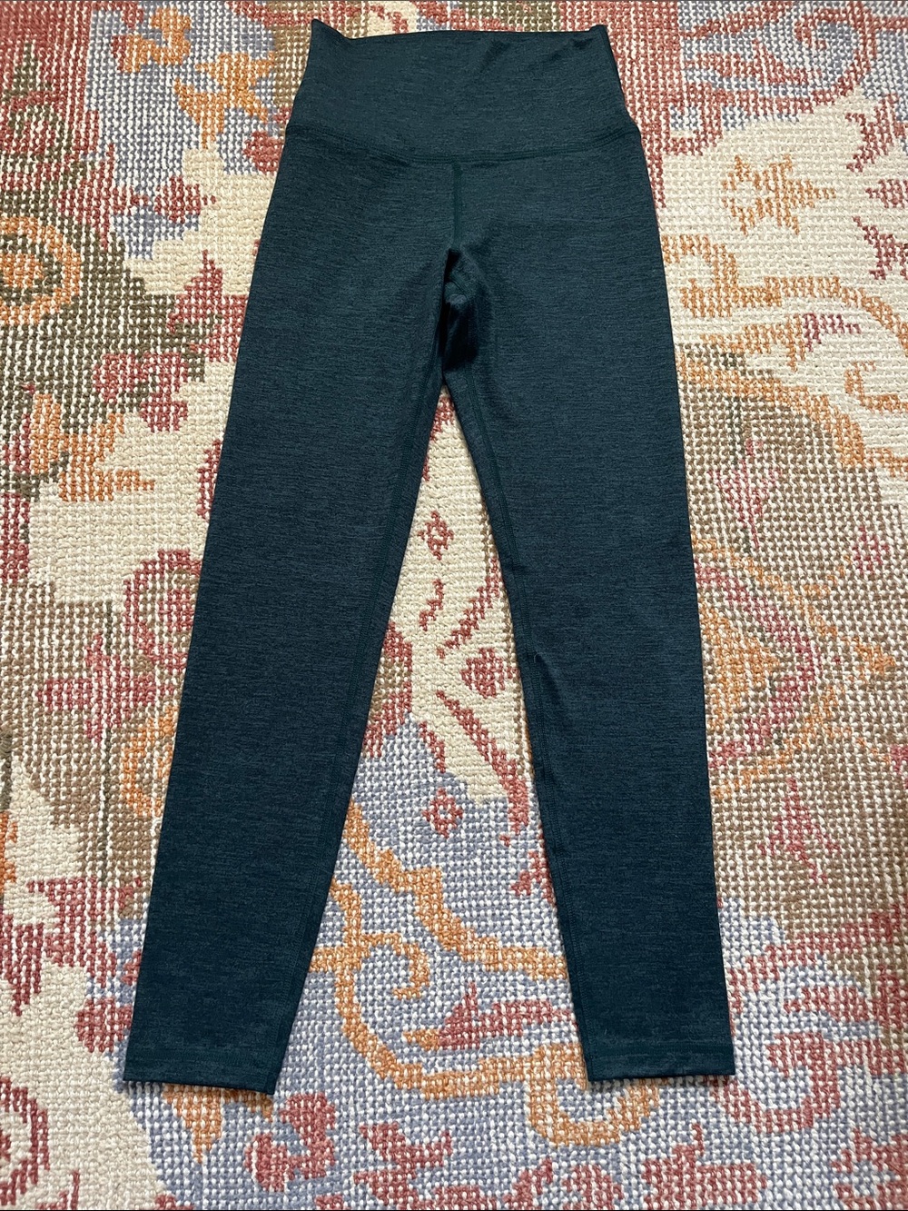 Quince Green Leggings – Size Small | Like New | Buttery Soft, Everyday Essential